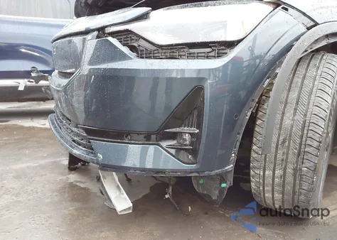 2024 Polestar 2 Long Range Dual Motor/Long Range Dual Motor Plus z USA, uszkodzony, nr VIN YSMFD3KA3RL227981